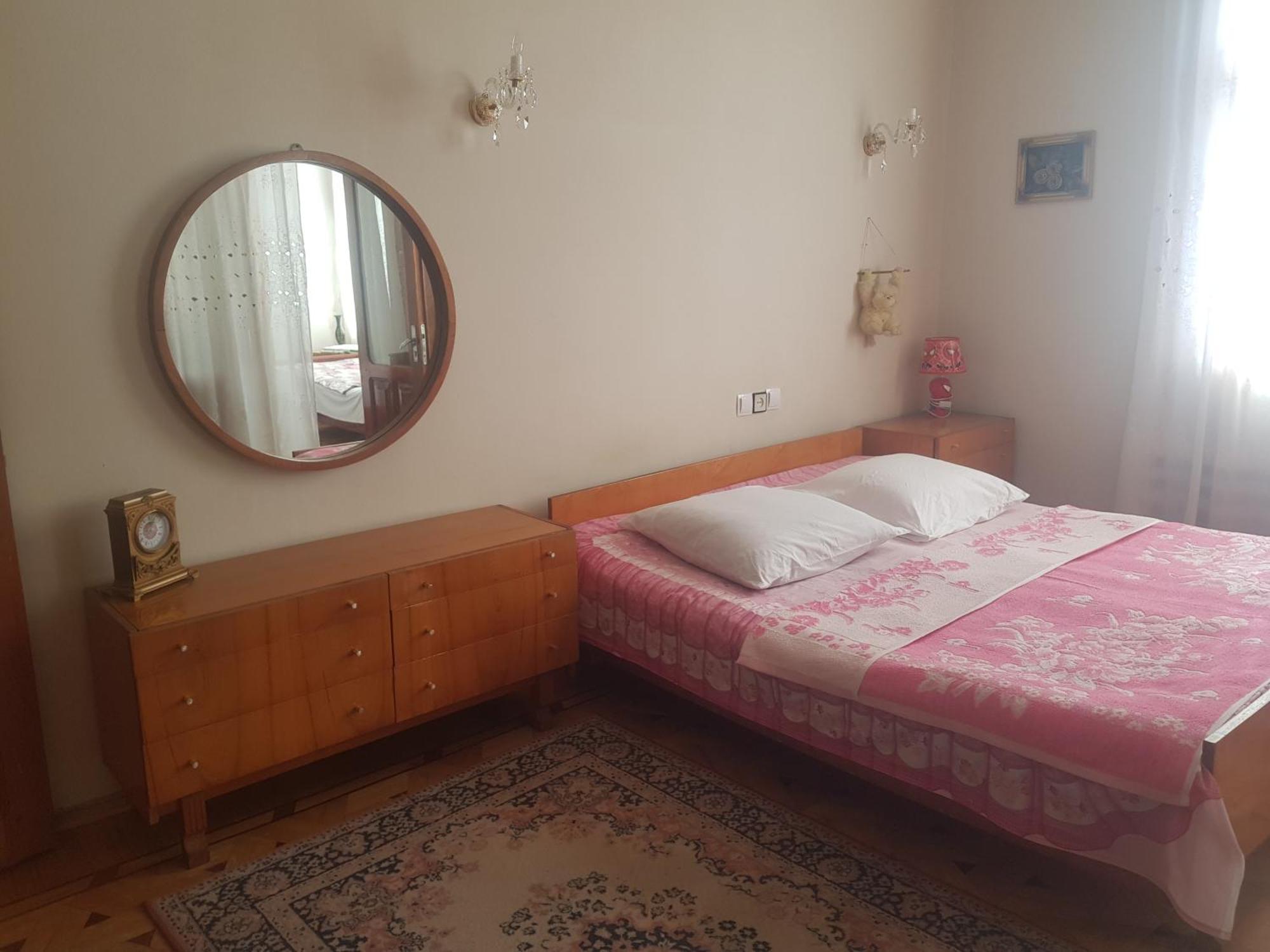 Hotel Shaumiani Kutaisi Exteriör bild