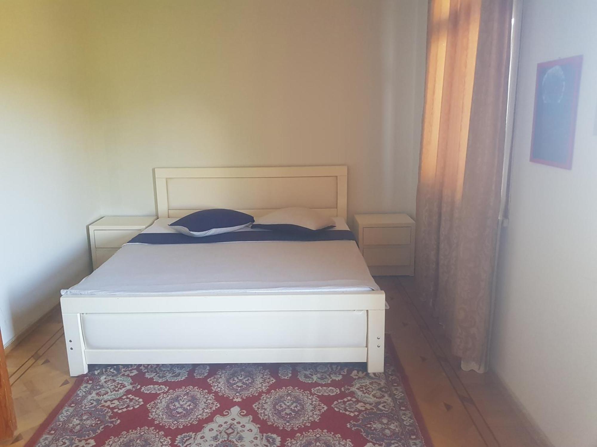 Hotel Shaumiani Kutaisi Exteriör bild